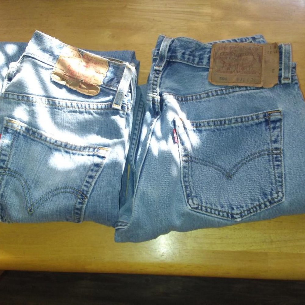 Womens Levis Vintage 501 JEANS